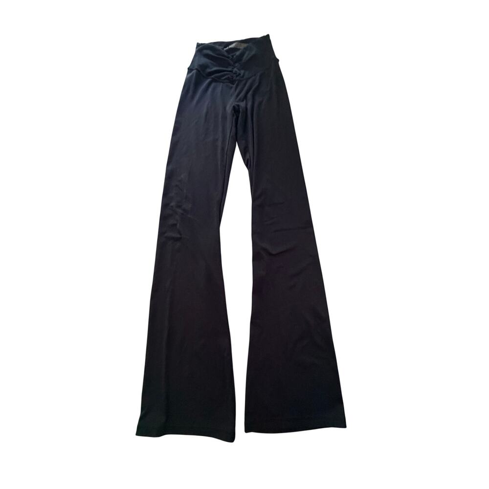 Victorias Secret On Point Ruched Flare Leggings Womens XS Black High Rise Yoga
